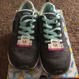 Women’s LA Gear running shoes